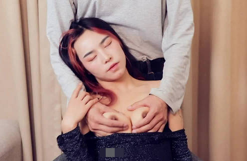 【萝莉社】・醉酒人妻惨遭同事调教强上