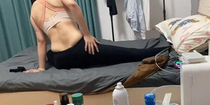 海角社区 老妈的瑜伽库里丝破铜进屌操水穴