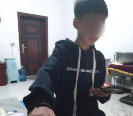 海角社区 我的第一次给了我妈