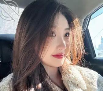 海角社区 新姐姐是反差婊