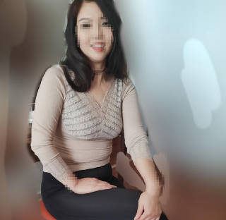 海角社区・翘班去干同事小胖的妈刘阿姨