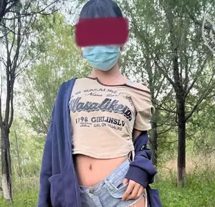 海角社区 户外野战大学妹妹