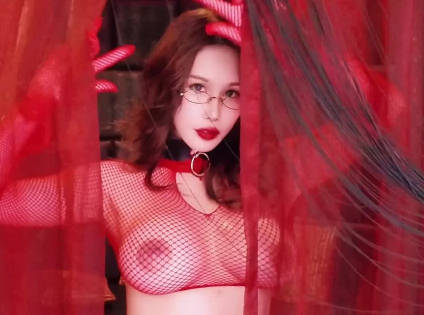 恶魔系S女主教调教蛋蛋-【辛尤里】