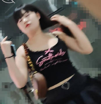 海角社区・操了一个萝莉高中生处女般感觉